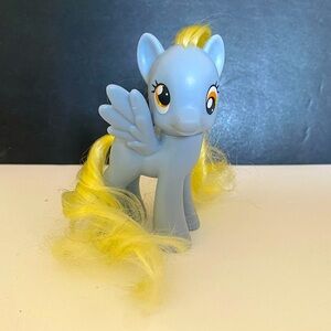 MY LITTLE PONY RETIRED DERPY HOOVES Figure